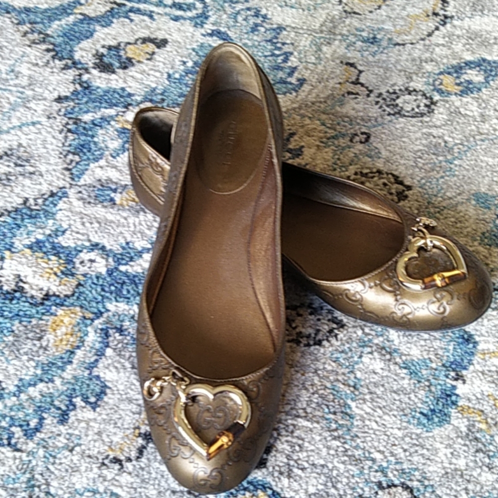 Metallic Gold Gucci Flats